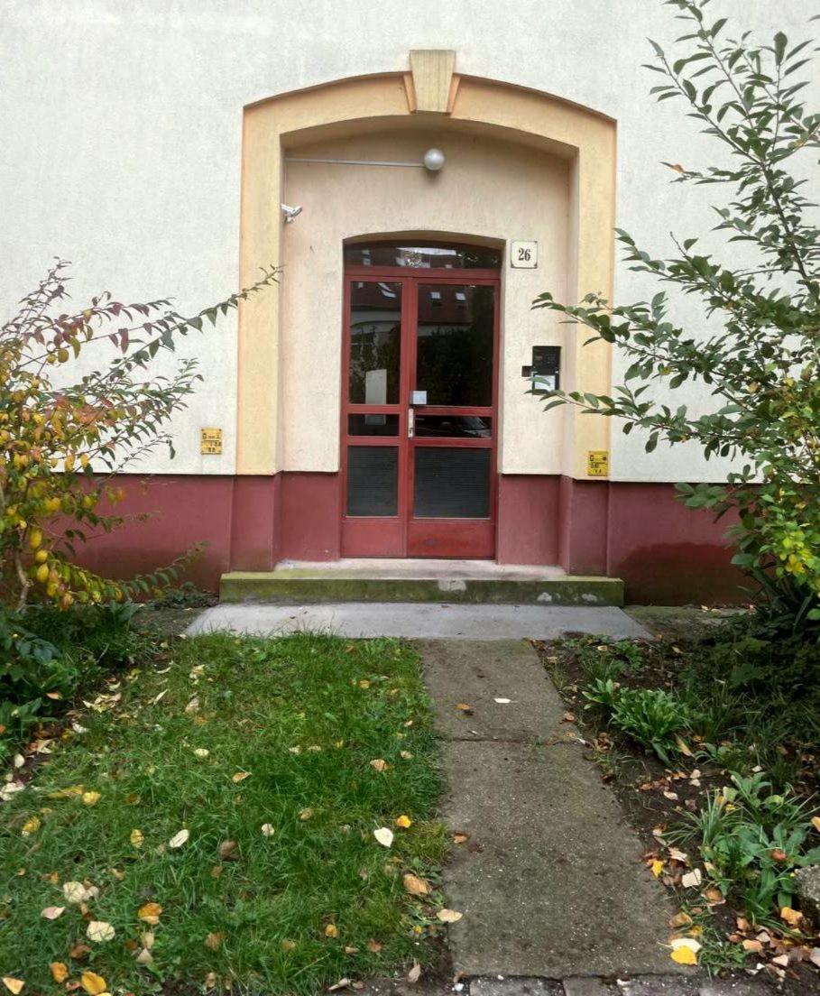 Downtown Apartman Near City Center & Miskolc Plaza Екстер'єр фото